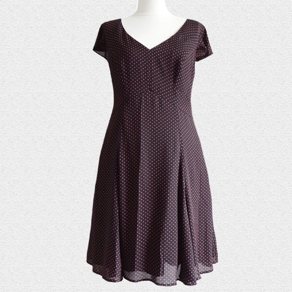REVIEW Polka Dot Midi Dress. Black and Pink Colours, Fit and Flared. - Picture 2 of 9